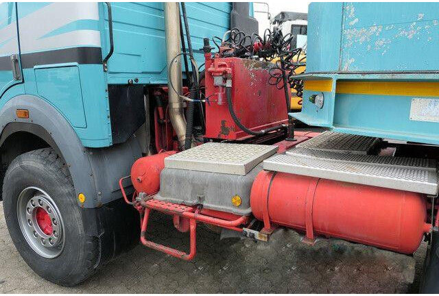 Mercedes-Benz 2644 S 6x4, Hydr., Blattfederung, 321tkm, ZSA - Cabeza tractora: foto 3 Mercedes-Benz 2644 S 6x4, Hydr., Blattfederung, 321tkm, ZSA - Cabeza tractora: foto 3