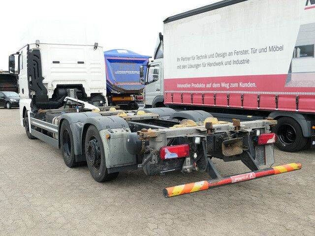 MAN 26.500 TGX LL 6x2, Motorschaden, Intarder - Camión chasis: foto 4 MAN 26.500 TGX LL 6x2, Motorschaden, Intarder - Camión chasis: foto 4
