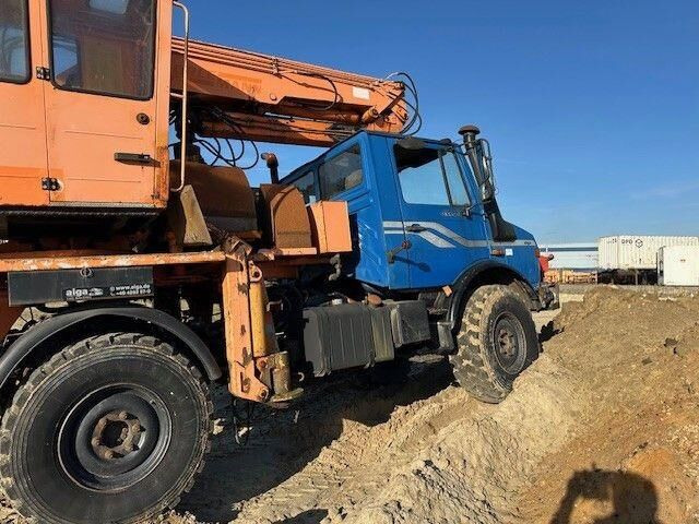 Unimog U 1450 4x4, Zug & Bergwinde, Kran, Greifer, AH - Maquinaria de construcción: foto 2 Unimog U 1450 4x4, Zug & Bergwinde, Kran, Greifer, AH - Maquinaria de construcción: foto 2
