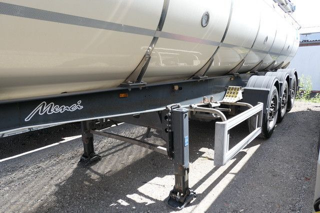 Menci SA 105, isoliert, 32m³, 4 Kammern, Alu-Felgen - Semirremolque cisterna: foto 5 Menci SA 105, isoliert, 32m³, 4 Kammern, Alu-Felgen - Semirremolque cisterna: foto 5
