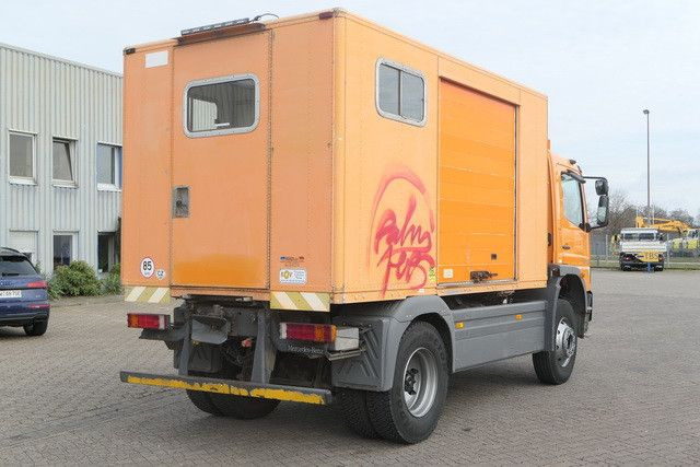 Camión caja cerrada Mercedes-Benz 1518 A Atego 4X4, Klima, AHK, Allrad, Rolltor: foto 6