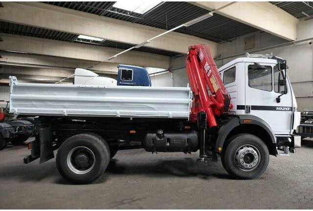Mercedes-Benz 1820 AK 4x4, HMF 1003 K2, Allrad, AHK, Blattfed. - Camión volquete: foto 2 Mercedes-Benz 1820 AK 4x4, HMF 1003 K2, Allrad, AHK, Blattfed. - Camión volquete: foto 2