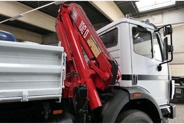 Mercedes-Benz 1820 AK 4x4, HMF 1003 K2, Allrad, AHK, Blattfed. - Camión volquete: foto 3 Mercedes-Benz 1820 AK 4x4, HMF 1003 K2, Allrad, AHK, Blattfed. - Camión volquete: foto 3