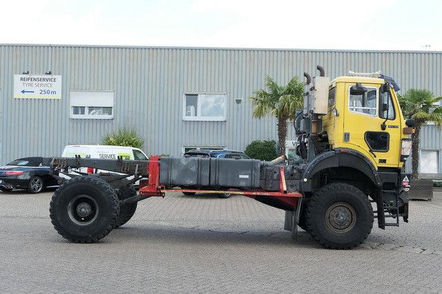 Mercedes-Benz 1838 AK 4x4, Allrad, Einzelbereifung, Wenig KM Mercedes-Benz 1838 AK 4x4, Allrad, Einzelbereifung, Wenig KM - Camión chasis: foto 2 Mercedes-Benz 1838 AK 4x4, Allrad, Einzelbereifung, Wenig KM Mercedes-Benz 1838 AK 4x4, Allrad, Einzelbereifung, Wenig KM - Camión chasis: foto 2