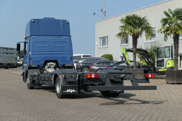 Mercedes-Benz 918 L Atego 4x2, Schlafliege, Klima,Nebenantrieb - Camión portavehículos: foto 5 Mercedes-Benz 918 L Atego 4x2, Schlafliege, Klima,Nebenantrieb - Camión portavehículos: foto 5