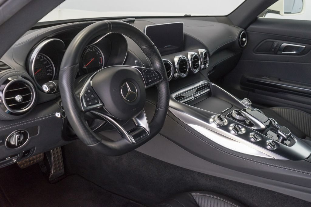 Coche Mercedes-Benz AMG GT Coupe/erst 5 Tkm./neuwertig/Reifen neu!: foto 10