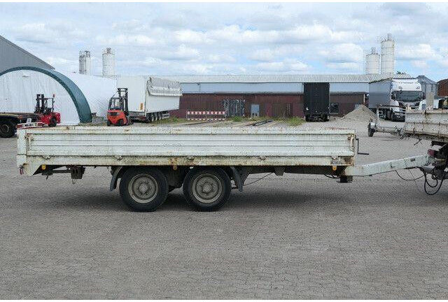Müller-Mitteltal ETÜ-TA, Tandem, 5.100mm lang, Zurrösen,Tieflader - Remolque plataforma/ Caja abierta: foto 3 Müller-Mitteltal ETÜ-TA, Tandem, 5.100mm lang, Zurrösen,Tieflader - Remolque plataforma/ Caja abierta: foto 3