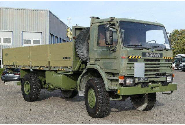 Scania P92HK 4x4, Allrad, Einzelbereifung, Klima, 40tkm - Camión caja abierta: foto 4 Scania P92HK 4x4, Allrad, Einzelbereifung, Klima, 40tkm - Camión caja abierta: foto 4