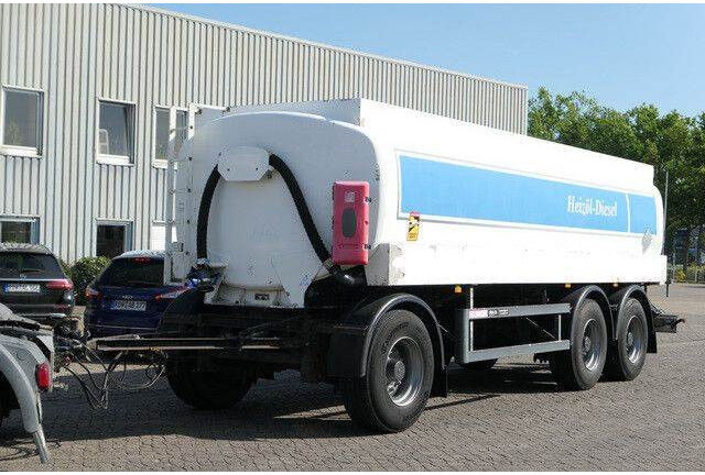 Tank Bunge TAA 22.5/3A3, 3 Kammern,Oben- und Untenbefüllung - Remolque cisterna: foto 4 Tank Bunge TAA 22.5/3A3, 3 Kammern,Oben- und Untenbefüllung - Remolque cisterna: foto 4