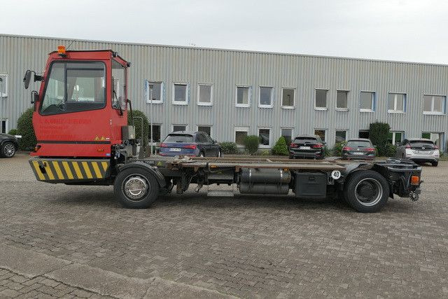Terberg BC 182, Wechselbrücken, Sattelkupplung - Camión portacontenedore/ Intercambiable: foto 5 Terberg BC 182, Wechselbrücken, Sattelkupplung - Camión portacontenedore/ Intercambiable: foto 5