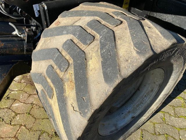 Terex TW 110, Verstellausleger, Pratzenabstützung - Excavadora de ruedas: foto 4 Terex TW 110, Verstellausleger, Pratzenabstützung - Excavadora de ruedas: foto 4