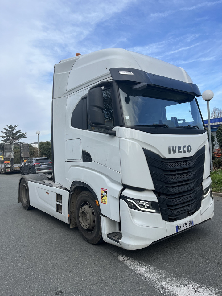 Iveco Saway 530 - Cabeza tractora: foto 1 Iveco Saway 530 - Cabeza tractora: foto 1