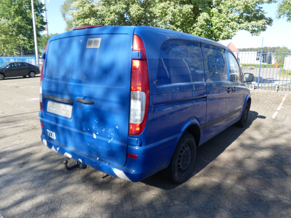 REF:7128 - Camionnette Mercedes-Benz Vito (2011-346.992 km) - Furgoneta: foto 3 REF:7128 - Camionnette Mercedes-Benz Vito (2011-346.992 km) - Furgoneta: foto 3
