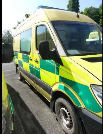 REF:18 - Ambulance Mercedes-Benz Sprinter (2013-287.720 km) - Ambulancia: foto 3 REF:18 - Ambulance Mercedes-Benz Sprinter (2013-287.720 km) - Ambulancia: foto 3