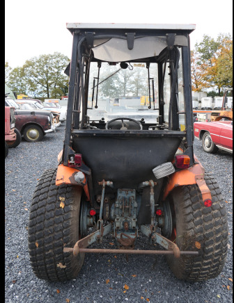 Tracteur pour par cet jardin + faucheuse rotative Kubota 245DT ( VIN:245DT72778) - Tractor: foto 5 Tracteur pour par cet jardin + faucheuse rotative Kubota 245DT ( VIN:245DT72778) - Tractor: foto 5