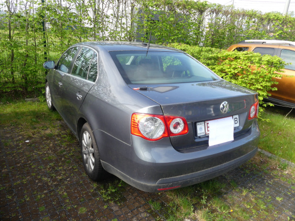 Voiture Volkswagen Jetta ( WVWZZZ1KZ9M075937 ) - Coche: foto 3 Voiture Volkswagen Jetta ( WVWZZZ1KZ9M075937 ) - Coche: foto 3