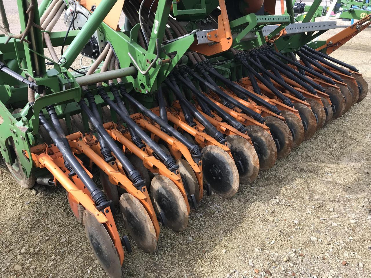 Amazone AD-P Super und KG4000 - Sembradora: foto 2 Amazone AD-P Super und KG4000 - Sembradora: foto 2