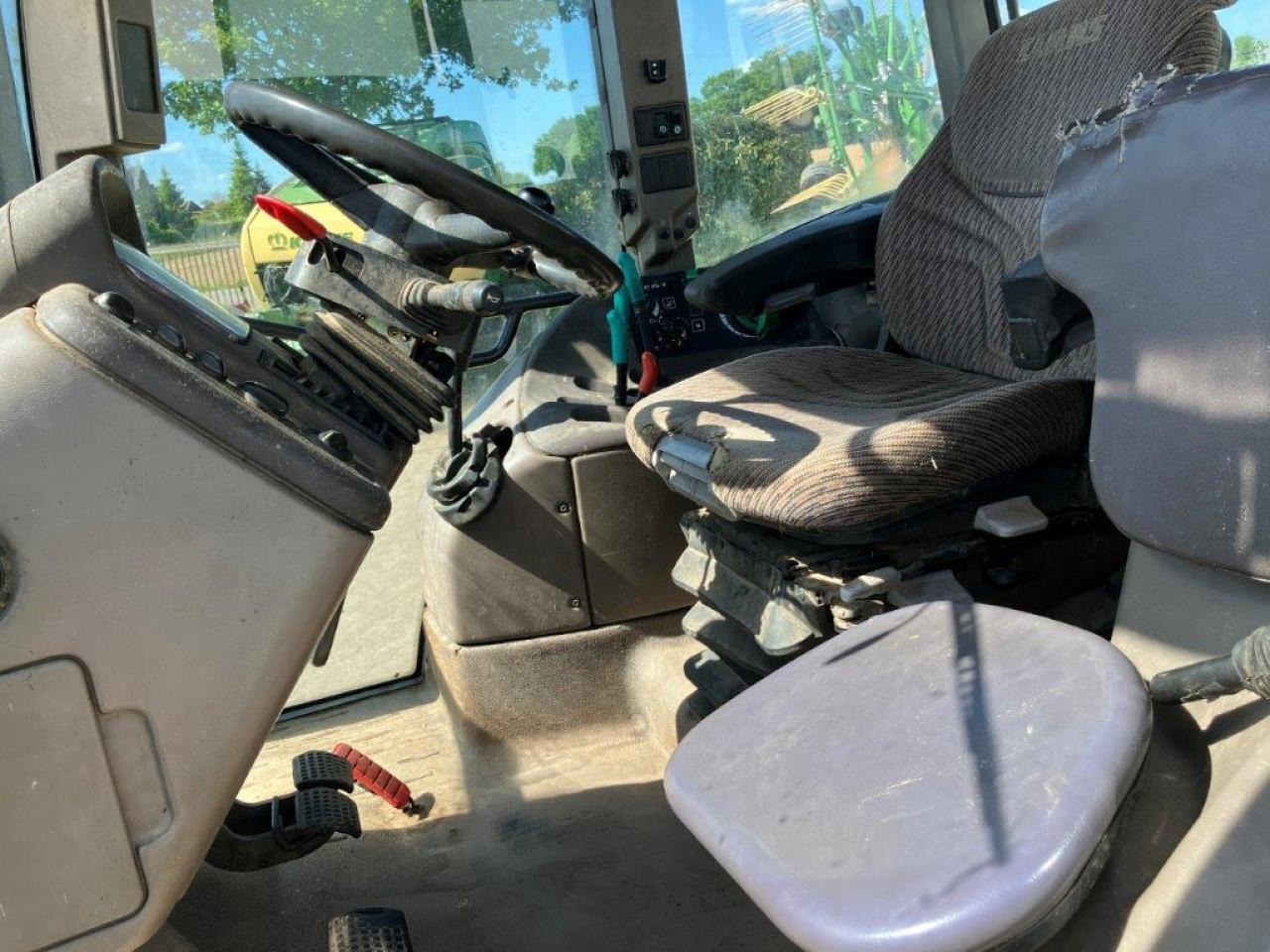 CLAAS Ares 696 - Tractor: foto 4 CLAAS Ares 696 - Tractor: foto 4