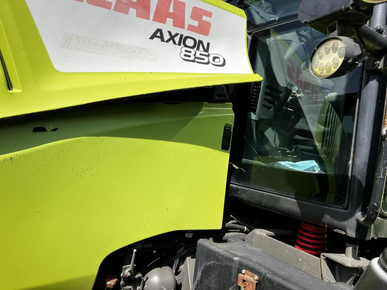 Tractor CLAAS Axion 850: foto 9