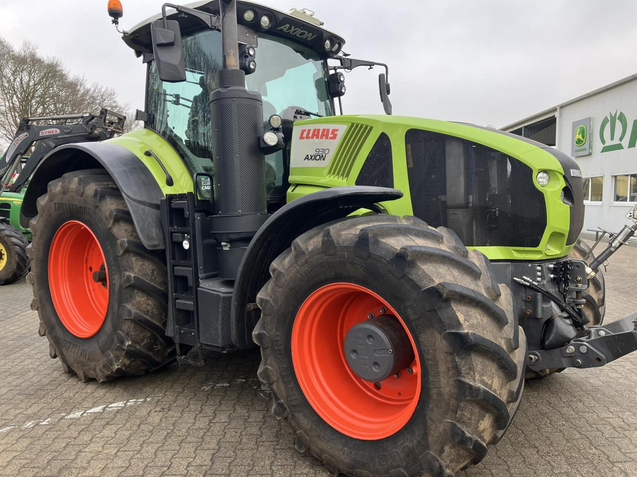 CLAAS Axion 930 - Tractor: foto 2 CLAAS Axion 930 - Tractor: foto 2