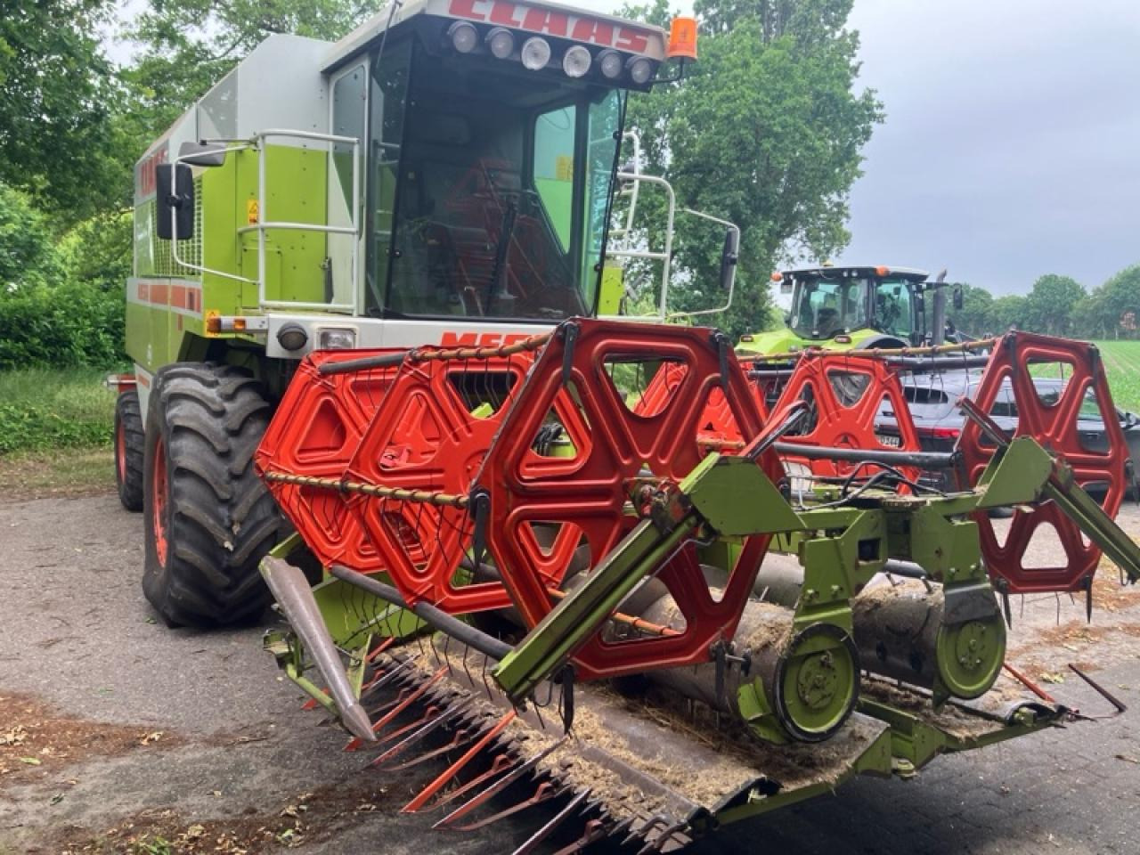 CLAAS Dominator 218 Mega - Cosechadora de granos: foto 2 CLAAS Dominator 218 Mega - Cosechadora de granos: foto 2