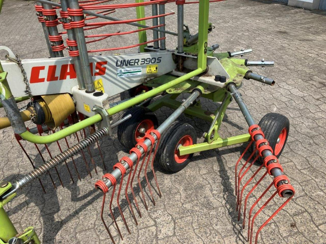 Henificadora CLAAS Liner 390S: foto 9