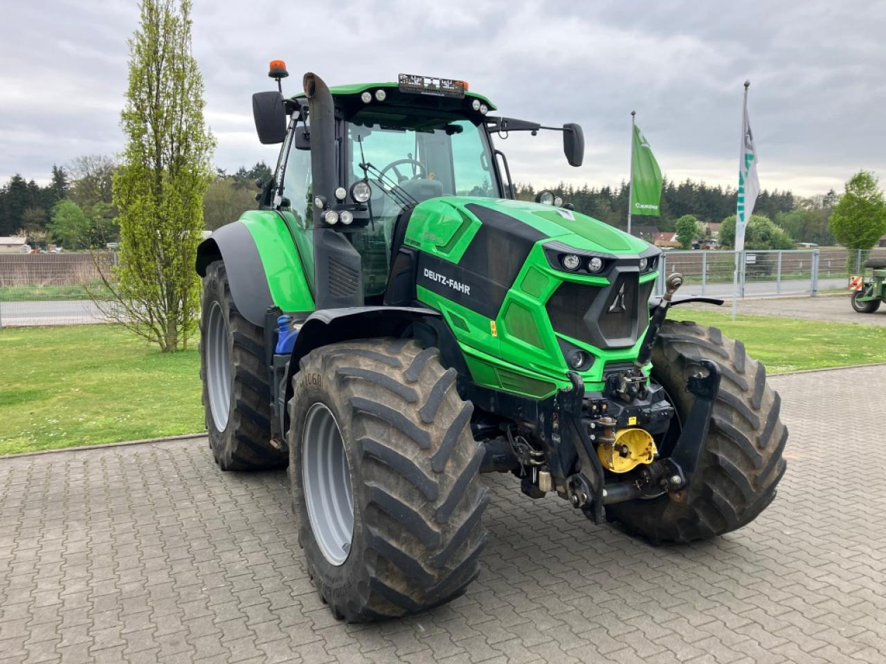 Deutz-Fahr 6215 TTV - Tractor: foto 4 Deutz-Fahr 6215 TTV - Tractor: foto 4