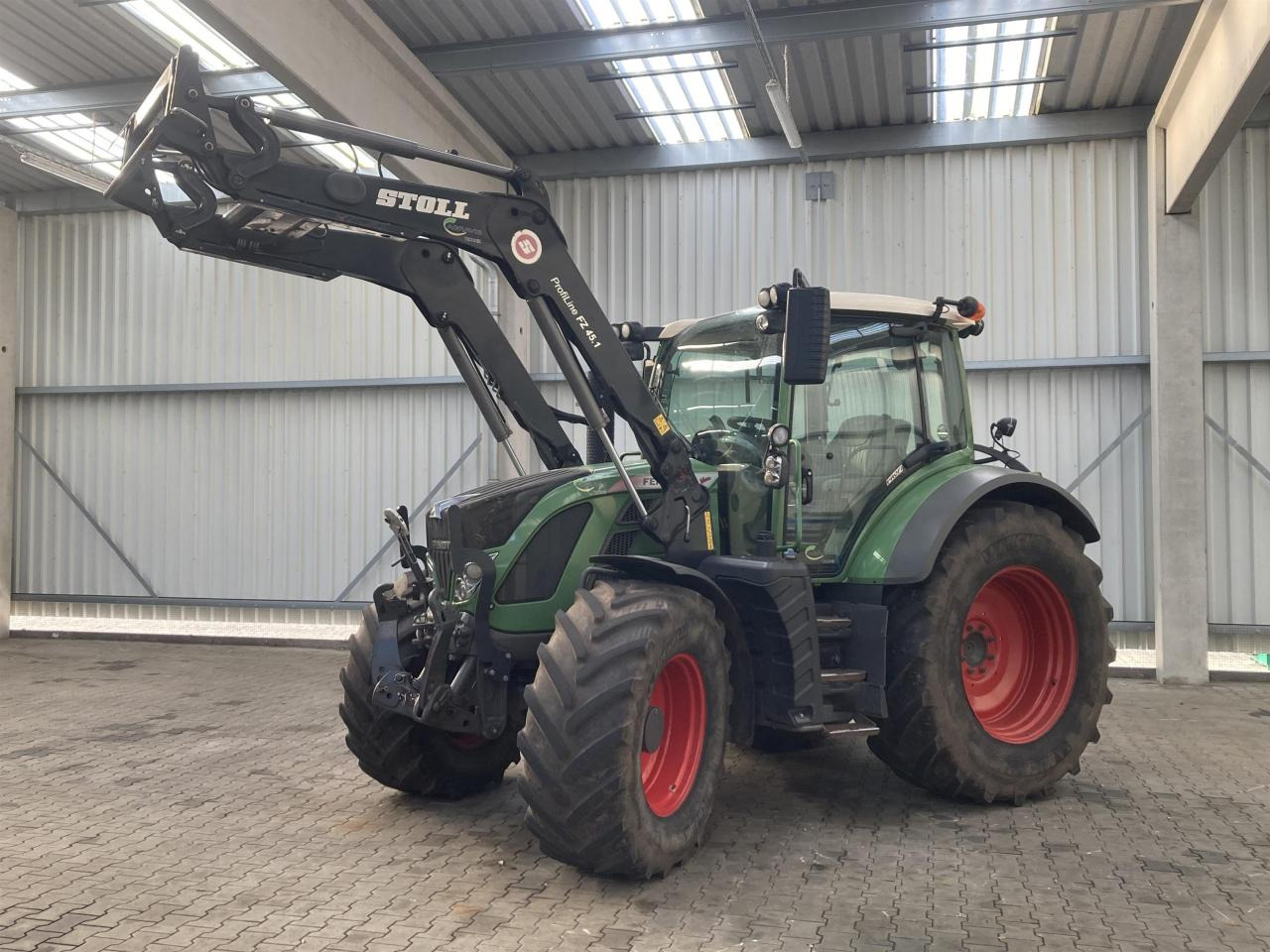Fendt 516 Vario Profi - Tractor: foto 1 Fendt 516 Vario Profi - Tractor: foto 1