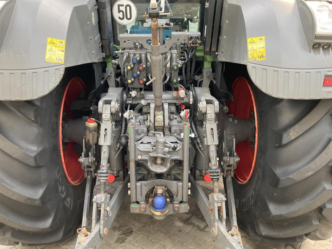Fendt 828 Profi Plus - Tractor: foto 5 Fendt 828 Profi Plus - Tractor: foto 5