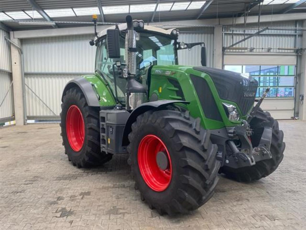 Fendt 828 ProfiPlus - Tractor: foto 2 Fendt 828 ProfiPlus - Tractor: foto 2
