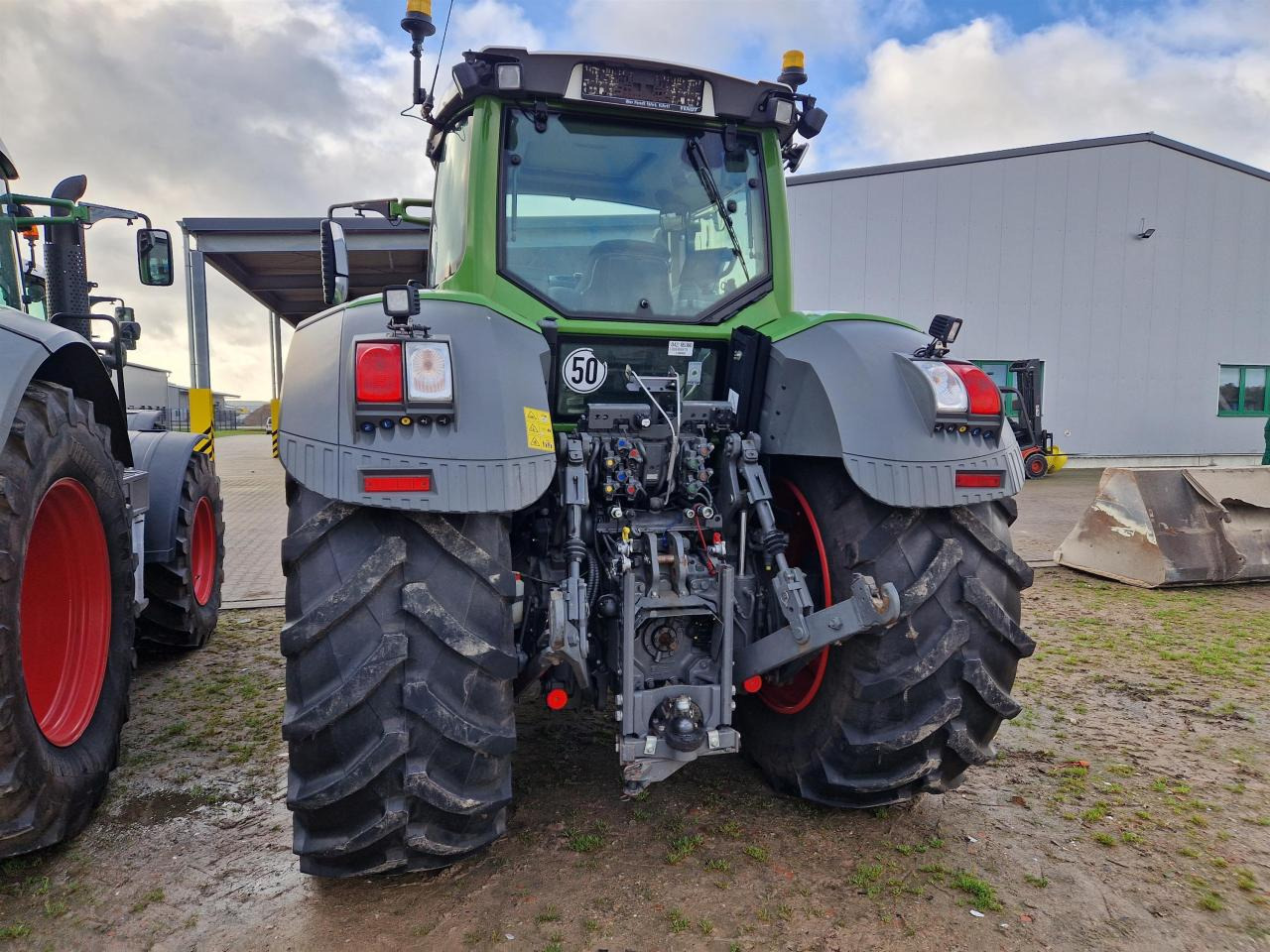 Fendt 828 Vario S4 Profi Plus - Tractor: foto 3 Fendt 828 Vario S4 Profi Plus - Tractor: foto 3