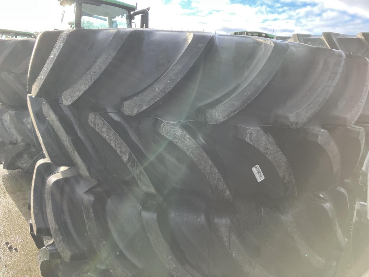 Firestone 650/85R38 - Neumático para Maquinaria agrícola: foto 1 Firestone 650/85R38 - Neumático para Maquinaria agrícola: foto 1