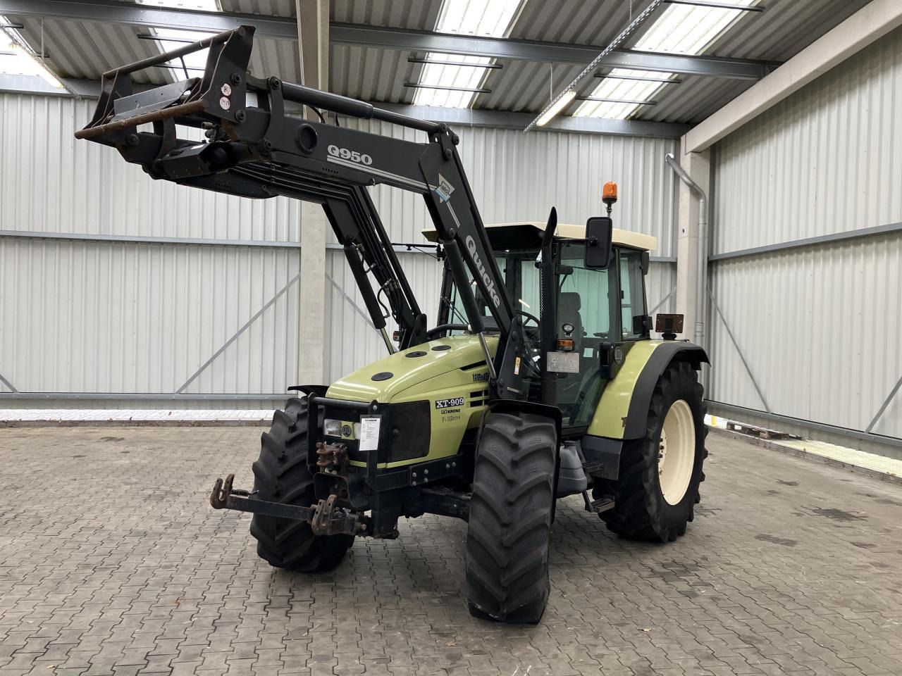 Hürlimann XT 909 - Tractor: foto 1 Hürlimann XT 909 - Tractor: foto 1