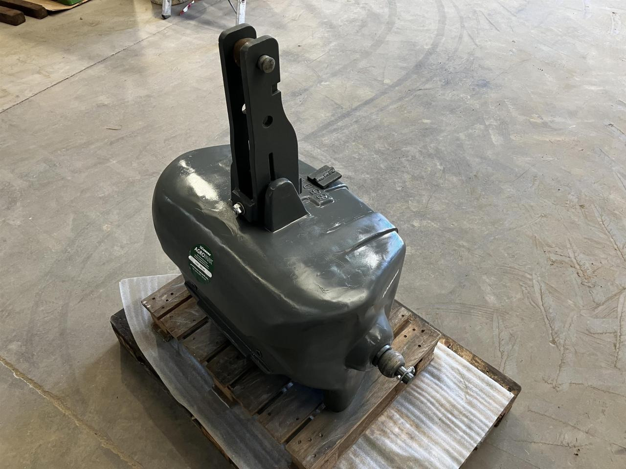 Implemento Massey Ferguson MF 850 kg: foto 9 Implemento Massey Ferguson MF 850 kg: foto 9