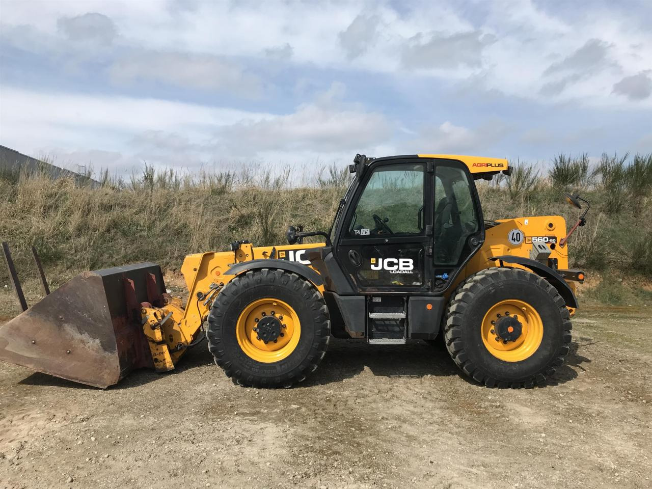 JCB 560-80 Agri Plus - Manipulador telescópico: foto 2 JCB 560-80 Agri Plus - Manipulador telescópico: foto 2