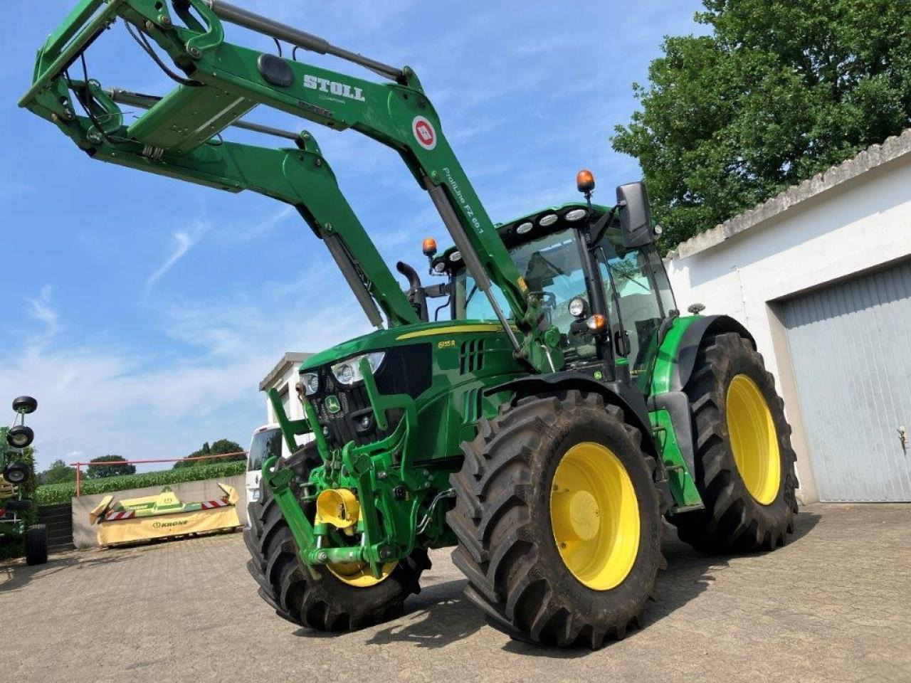 John Deere 6155R - Tractor: foto 2 John Deere 6155R - Tractor: foto 2