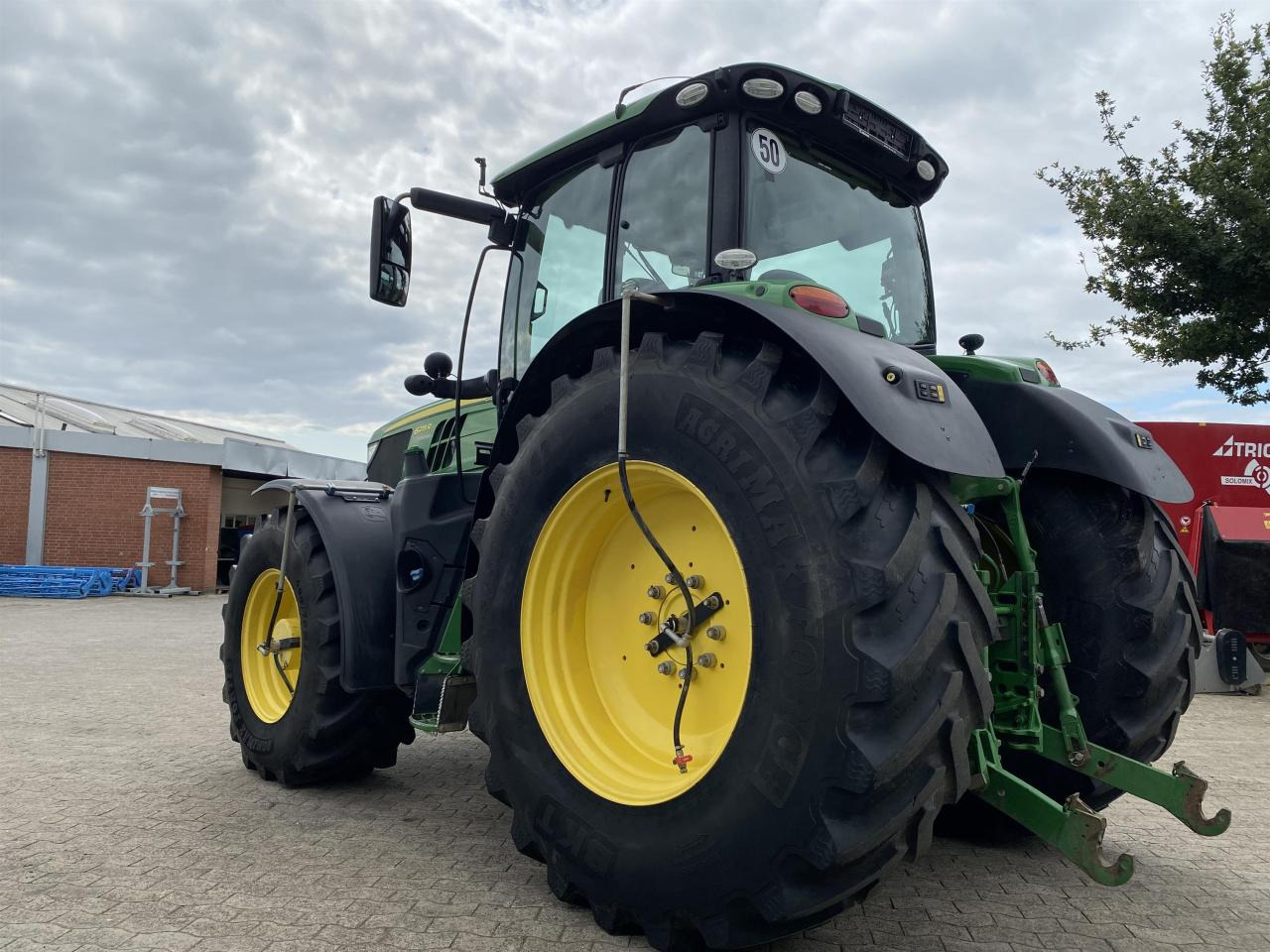 John Deere 6215R - Tractor: foto 5 John Deere 6215R - Tractor: foto 5