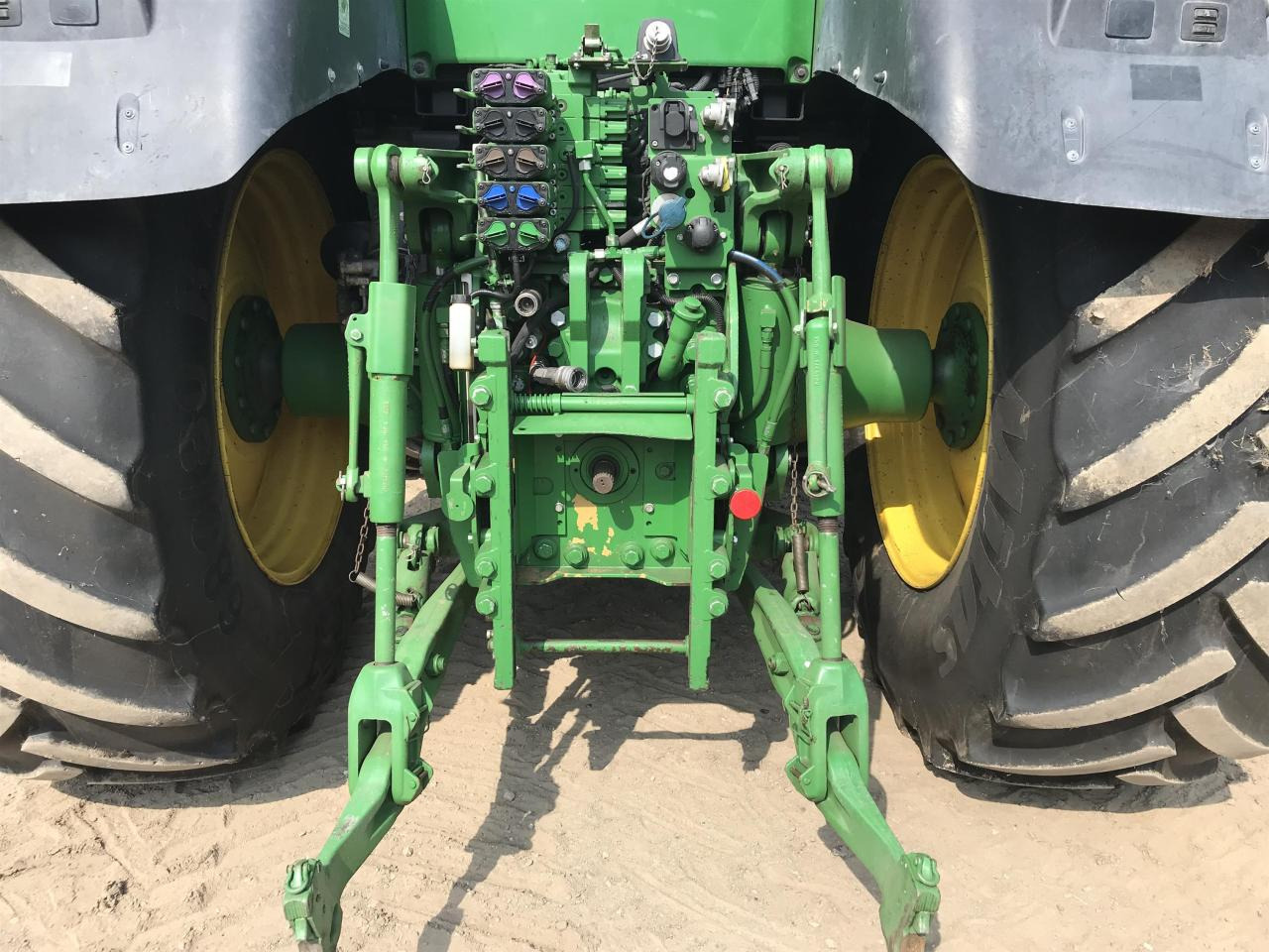 Tractor John Deere 7310R: foto 6