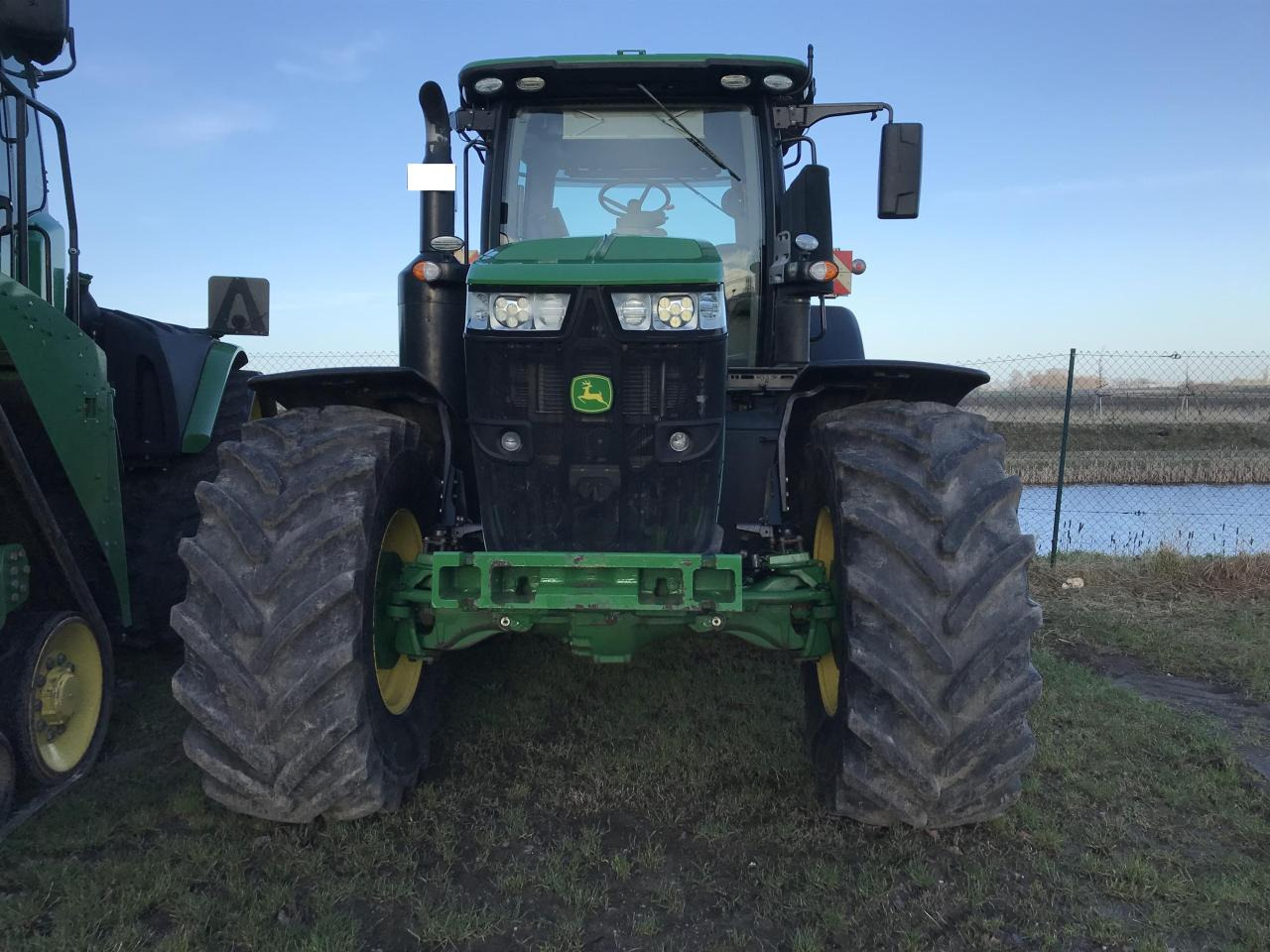 John Deere 7310R - Tractor: foto 3 John Deere 7310R - Tractor: foto 3