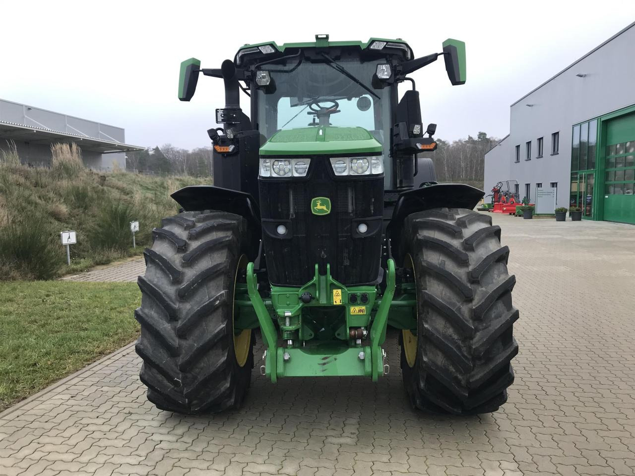 John Deere 7R 330 - Tractor: foto 3 John Deere 7R 330 - Tractor: foto 3