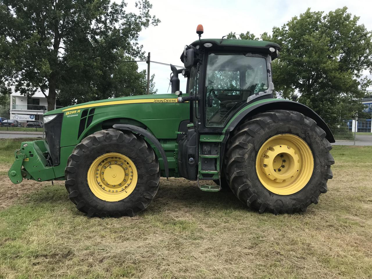 John Deere 8295R - Tractor: foto 1 John Deere 8295R - Tractor: foto 1