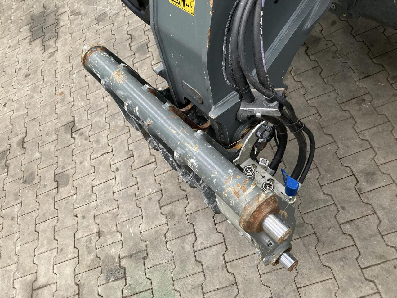 Liebherr 46-7S - Manipulador telescópico: foto 4 Liebherr 46-7S - Manipulador telescópico: foto 4