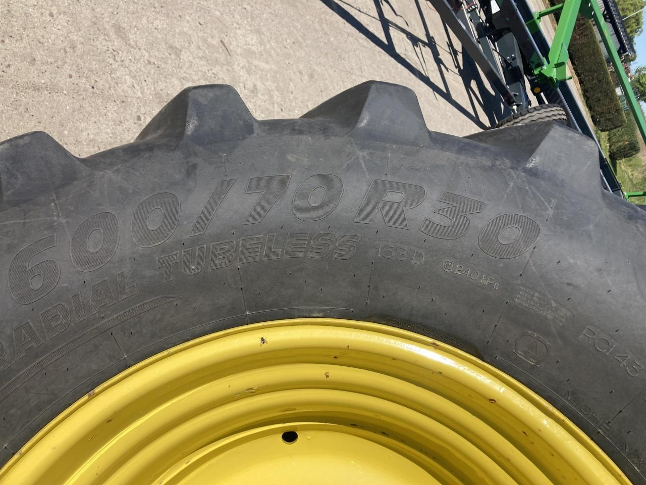 Michelin 600/70R30 - Neumático para Maquinaria agrícola: foto 5 Michelin 600/70R30 - Neumático para Maquinaria agrícola: foto 5