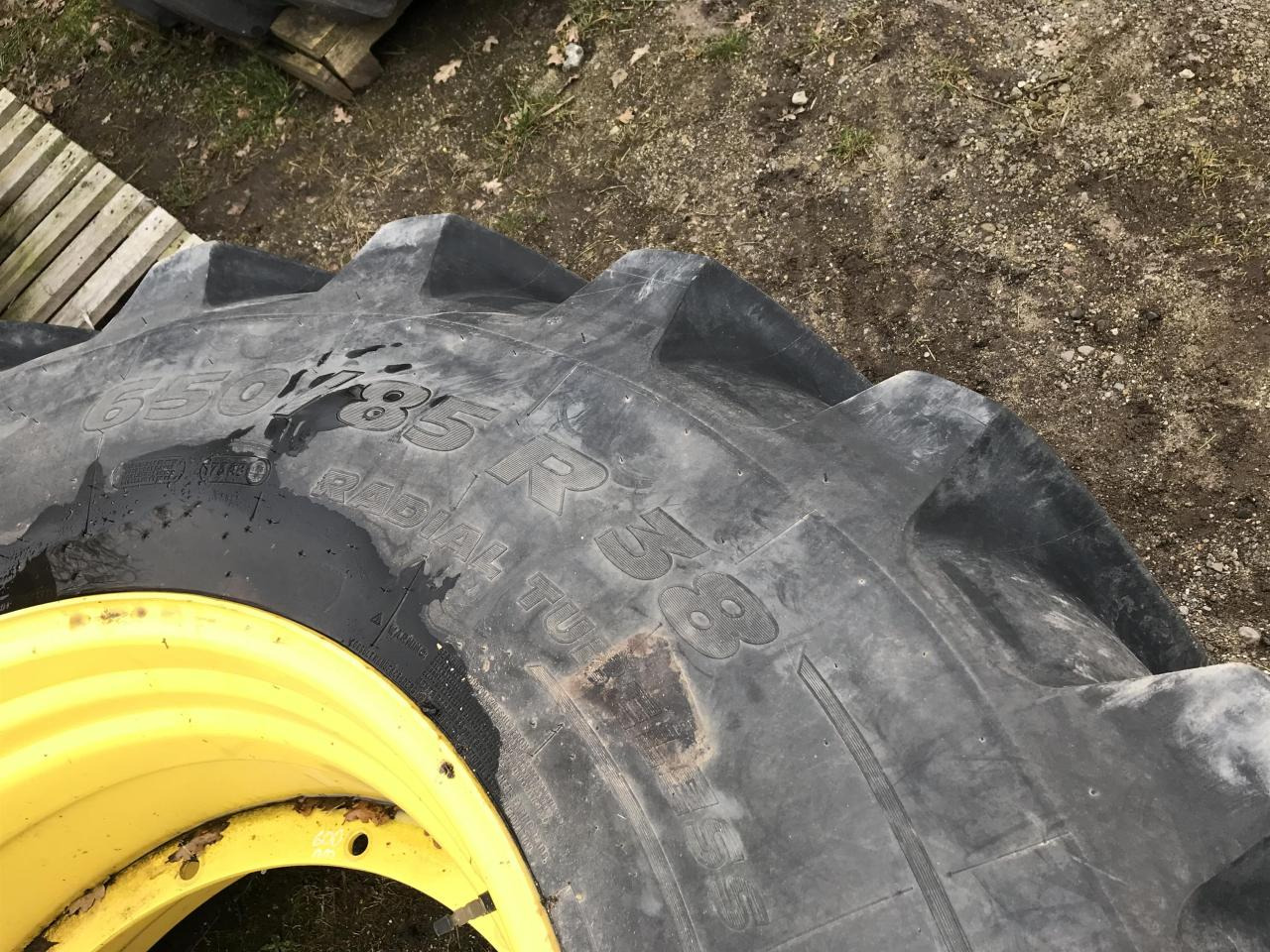 Michelin 650/85R38 - Neumático para Maquinaria agrícola: foto 3 Michelin 650/85R38 - Neumático para Maquinaria agrícola: foto 3