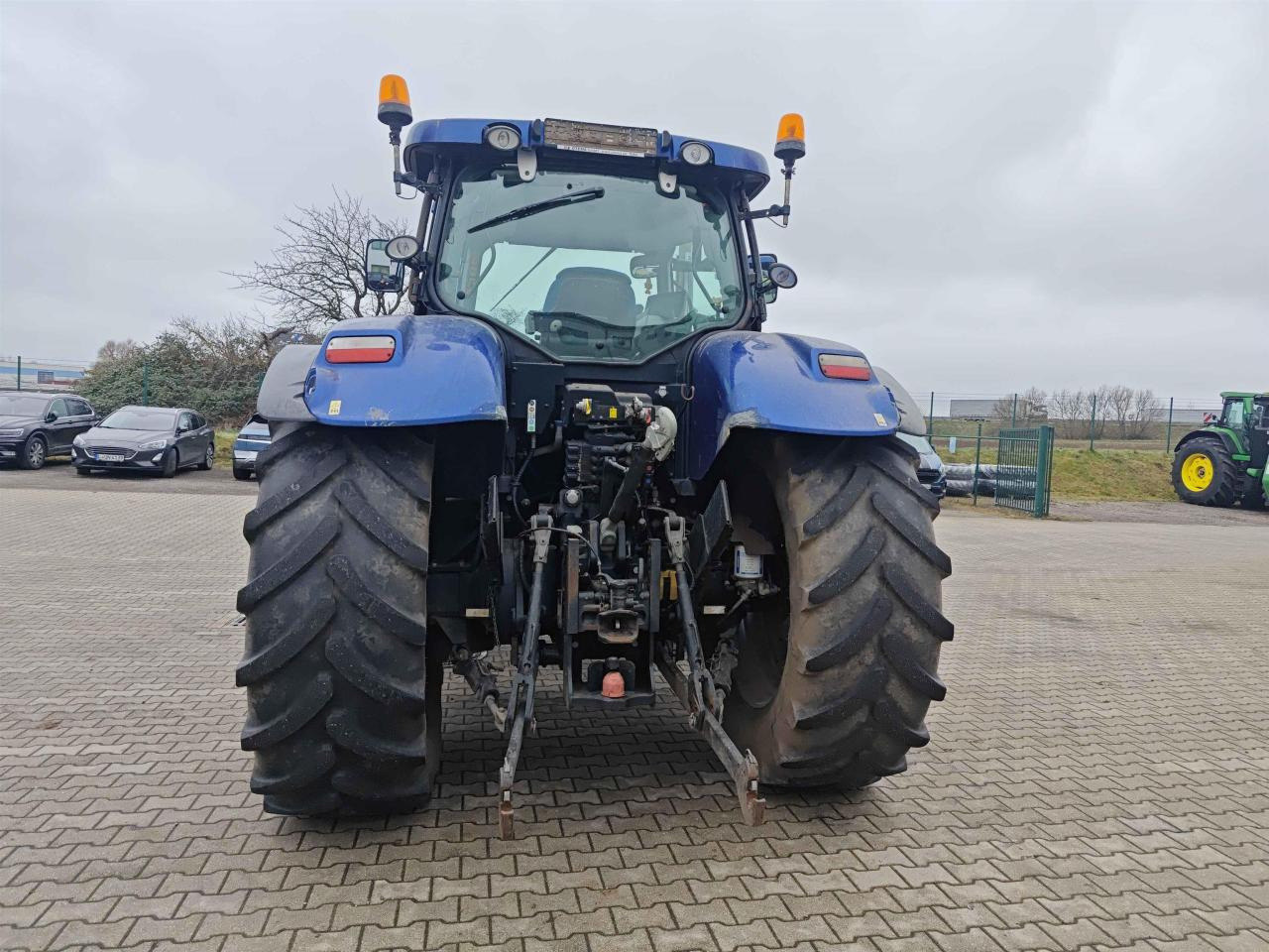 New Holland T7.200 - Tractor: foto 5 New Holland T7.200 - Tractor: foto 5