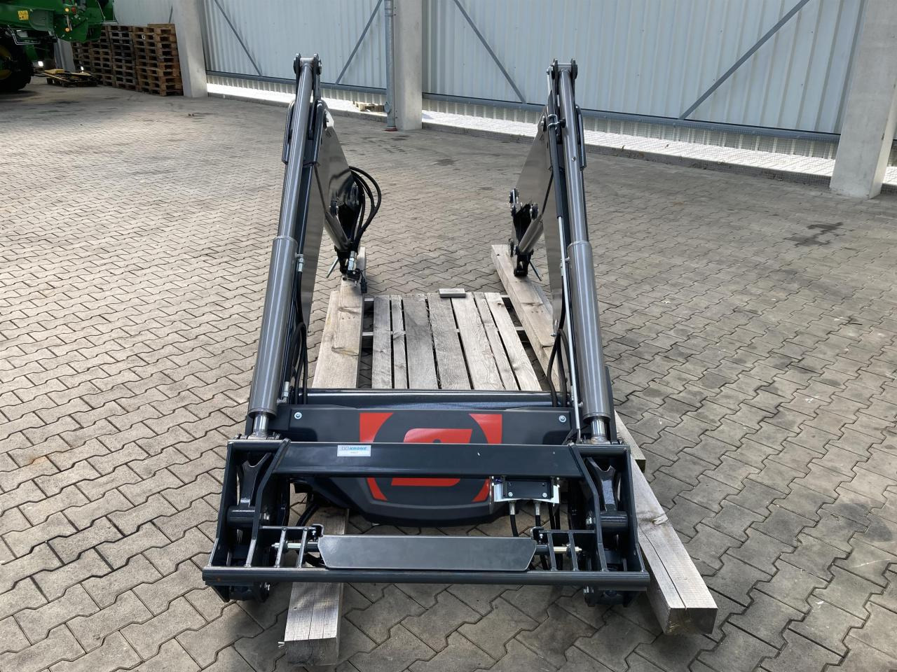 Stoll FZ 46-26.1 - Cargador frontal para tractor: foto 3 Stoll FZ 46-26.1 - Cargador frontal para tractor: foto 3