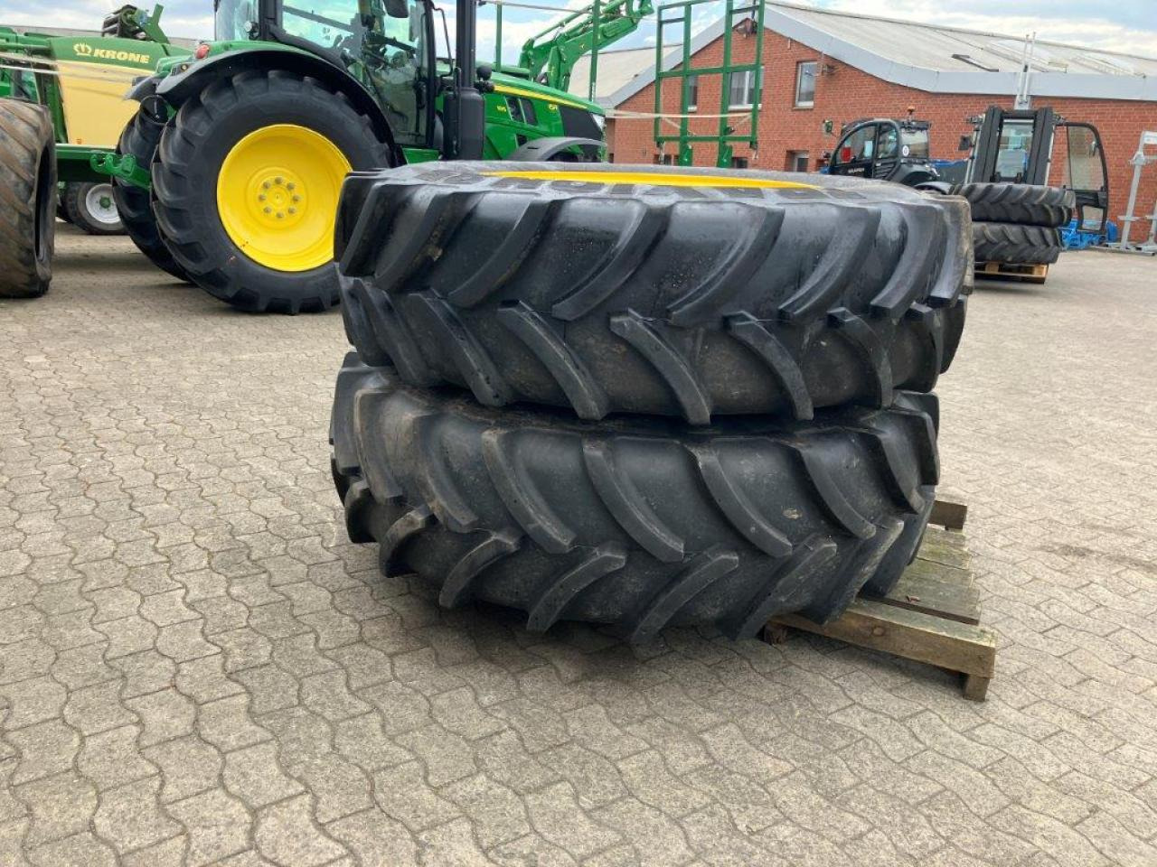 Vredestein 520/8R42 - Neumático para Maquinaria agrícola: foto 3 Vredestein 520/8R42 - Neumático para Maquinaria agrícola: foto 3