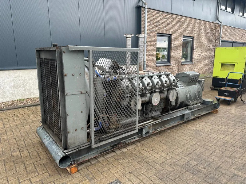 Baudouin Leroy Somer 300 kVA noodstroom generatorset ex Emergency - Generador industriale: foto 2 Baudouin Leroy Somer 300 kVA noodstroom generatorset ex Emergency - Generador industriale: foto 2