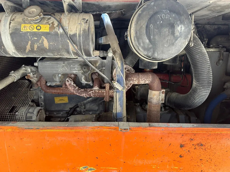 Compresor de aire Compair C100 Mercedes OM 364 A 10.5 m3 / min 77 kW 7 Bar Silent Diesel  Compressor: foto 14