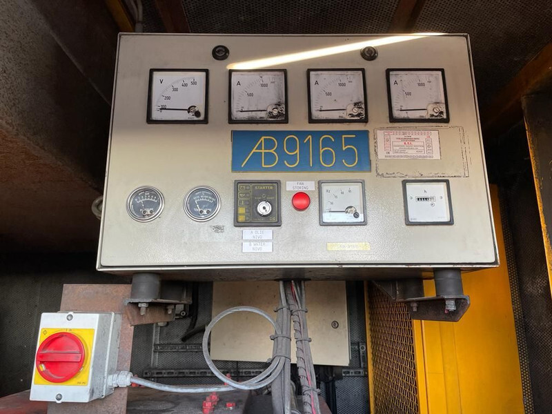 Generador industriale Cummins VTA 28 G3 Siemens 650 kVA generatorset in 20 ft container: foto 14